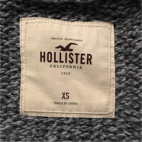 Hollister Cardigan Sweater - Picture 4 of 4